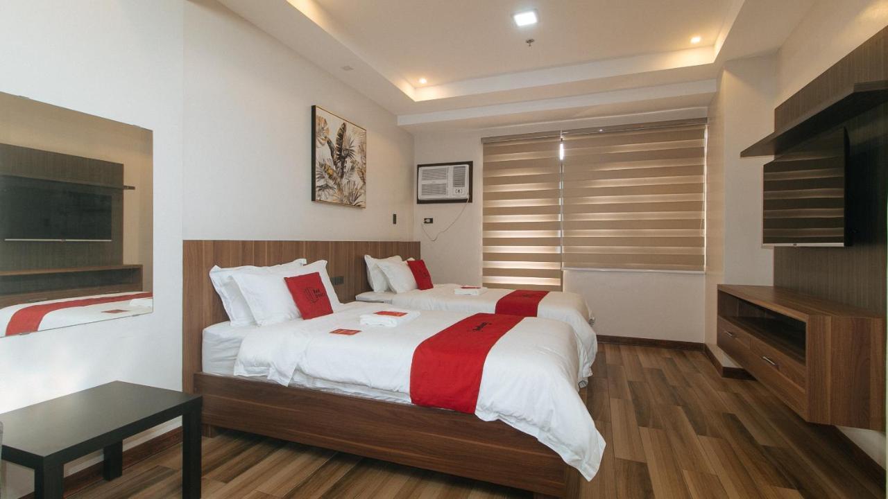 Reddoorz Plus @ Bez Tower And Residences San Juan San Juan  Экстерьер фото